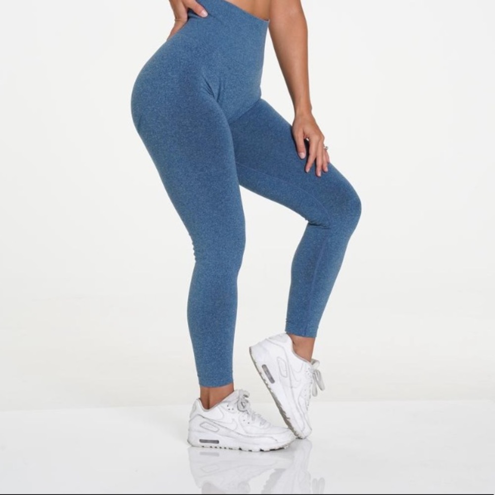NVGTN Slate Blue Curve Leggings